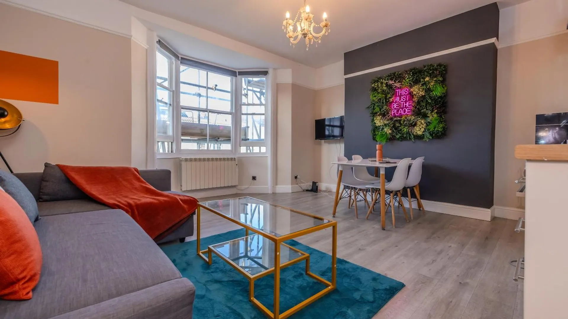 Roomy 2-Bedroom For A Peaceful Stay Brighton 0*,  United Kingdom