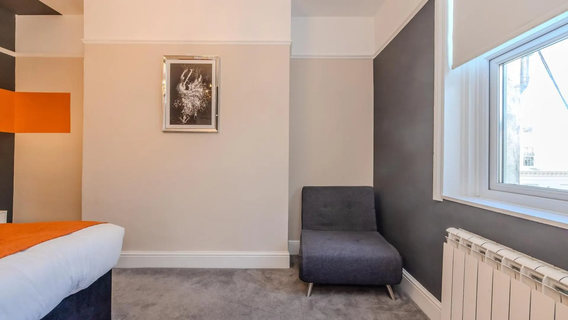 Roomy 2-Bedroom For A Peaceful Stay Brighton United Kingdom